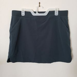 32 Degrees Women's Active Skirt - L Forest Green